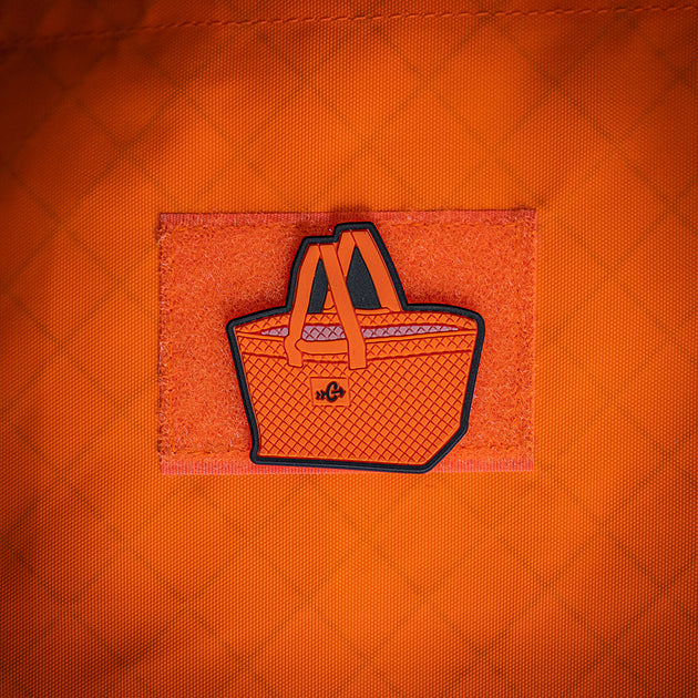 authentic hermes orange shopping bag with ribbon. approx 12"